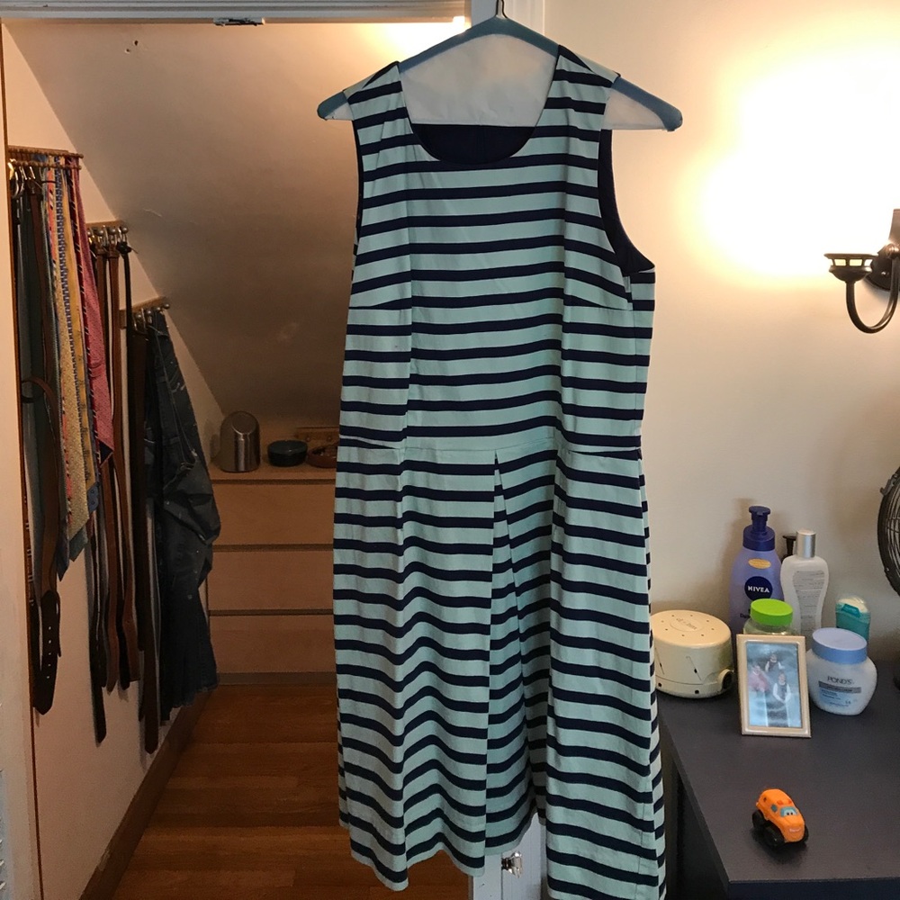 Gap sleeveless dress