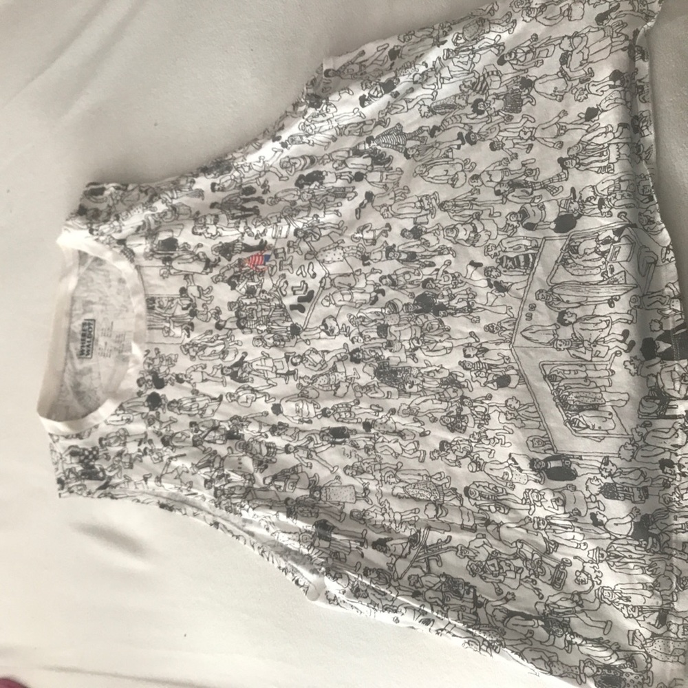 Forever 21- Where’s Waldo Plus Size Sleeveless Top