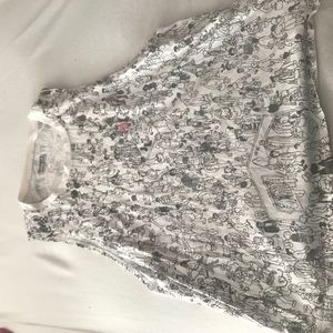 Forever 21- Where’s Waldo Plus Size Sleeveless Top