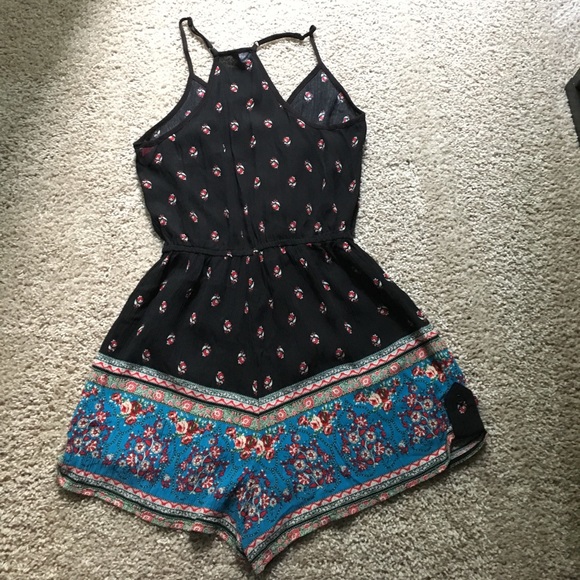 Romper - Picture 4 of 5