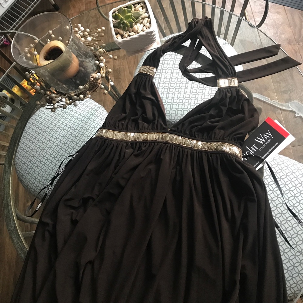 Juniors. Night Way Brown Dress. Size Large