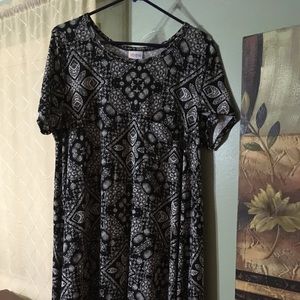XL LuLaRoe Carly