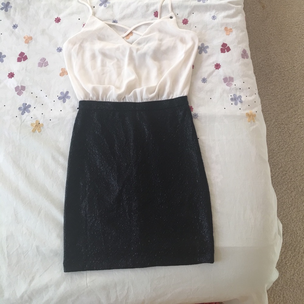 Cute Guess dress