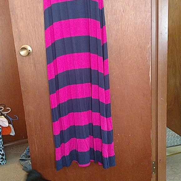 Maxi Dress - Picture 2 of 3