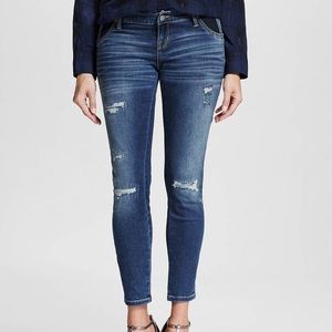 Two pairs Liz Lange maternity jeggings