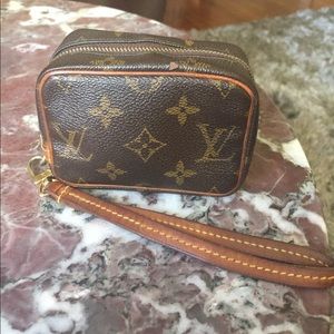 Louis Vuitton wristlet
