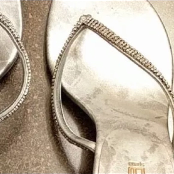 Moda Silver bling kitten heel crystal sandals - Picture 3 of 3