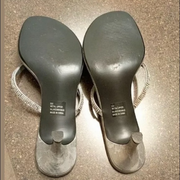 Moda Silver bling kitten heel crystal sandals - Picture 2 of 3