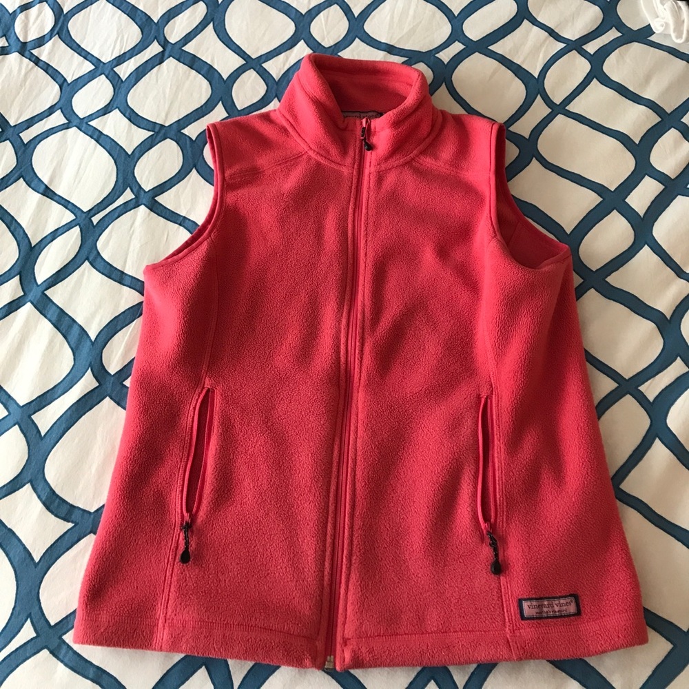 Vineyard Vines fleece vest