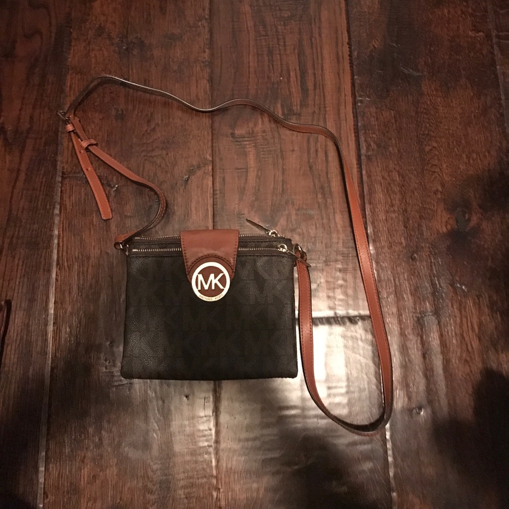 Michael Kors Crossbody