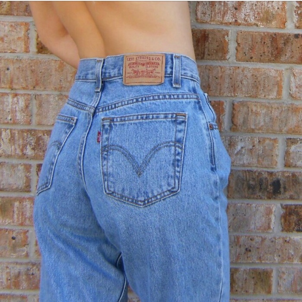 vintage levi’s mom jeans!!
