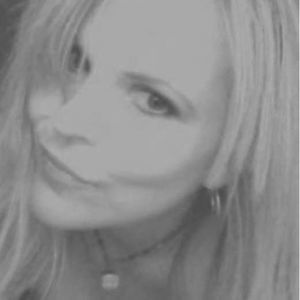 Meet your Posher, Marnie