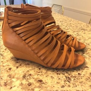 Steve Madden Sandal Wedge