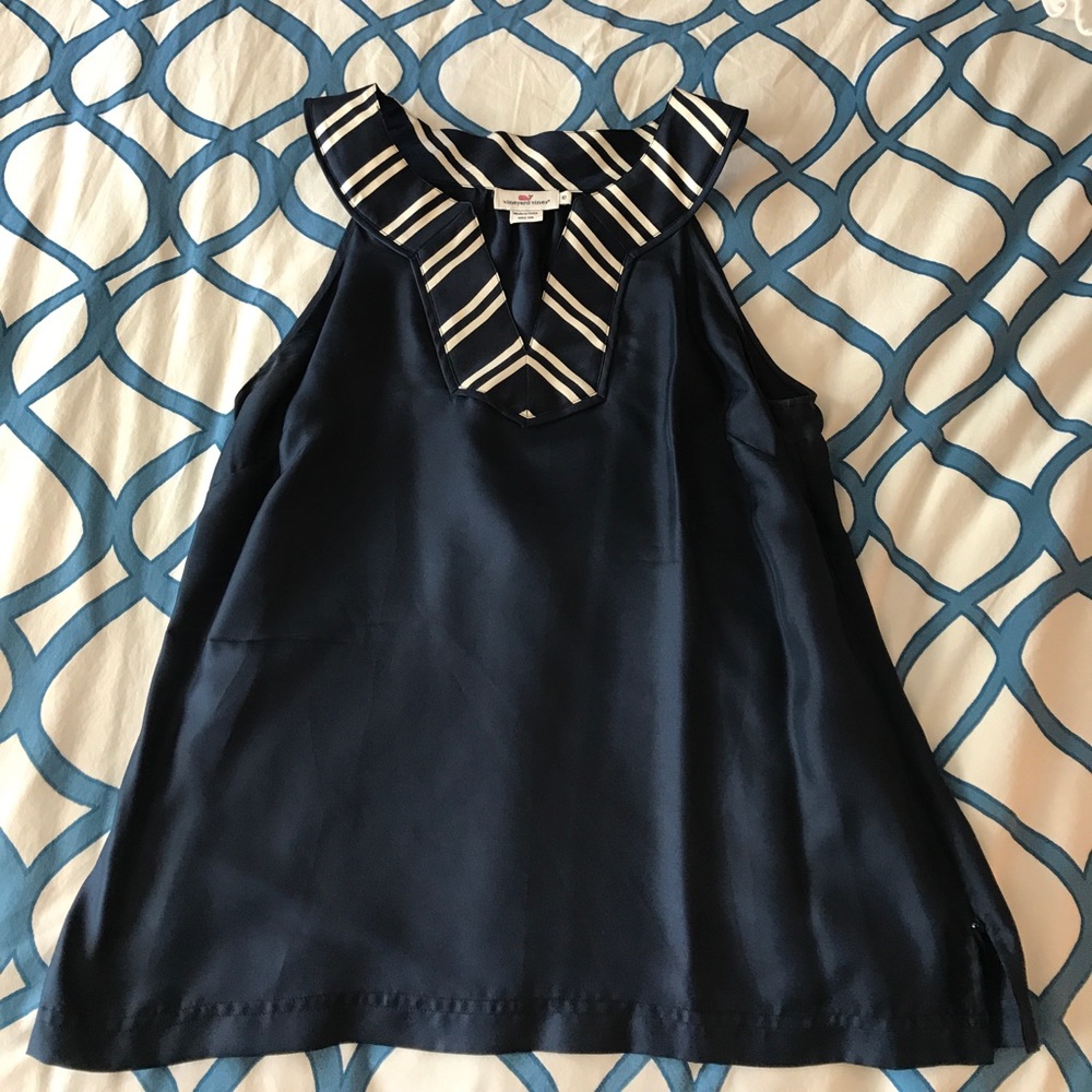 Vineyard Vines blouse