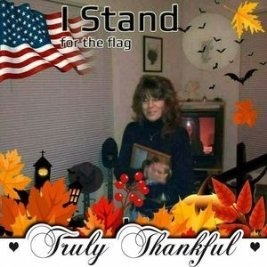 Meet your Posher, Joni