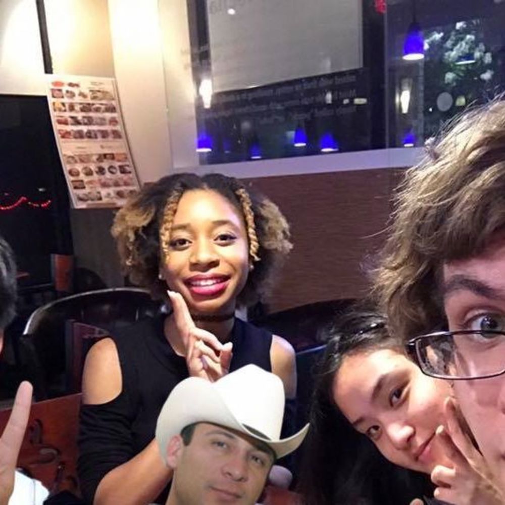 Meet your Posher, Diví