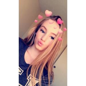 Meet your Posher, Katelynn