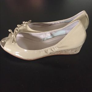 Vince Camuto Wedges Size  8.5