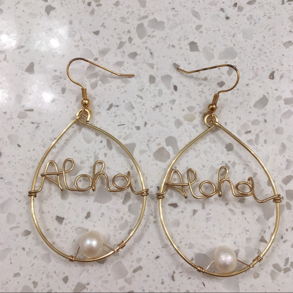 Aloha Hawaii Wire-Wrapped Earrings with Faux Pearl - Picture 2 of 5