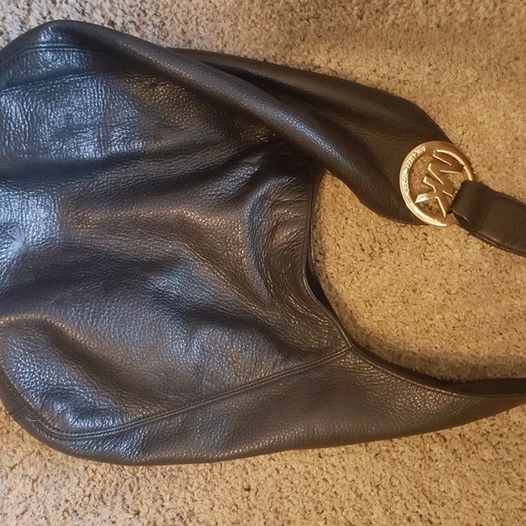 Michael Kors purse - Picture 1 of 8