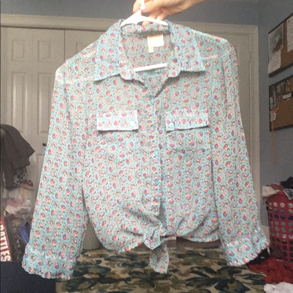 Tied Sheer Floral Blouse!