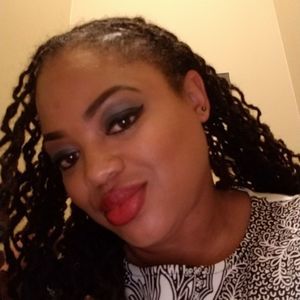 Meet your Posher, Erica fattieb