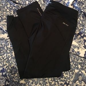 Nike Crop w/ mesh detail