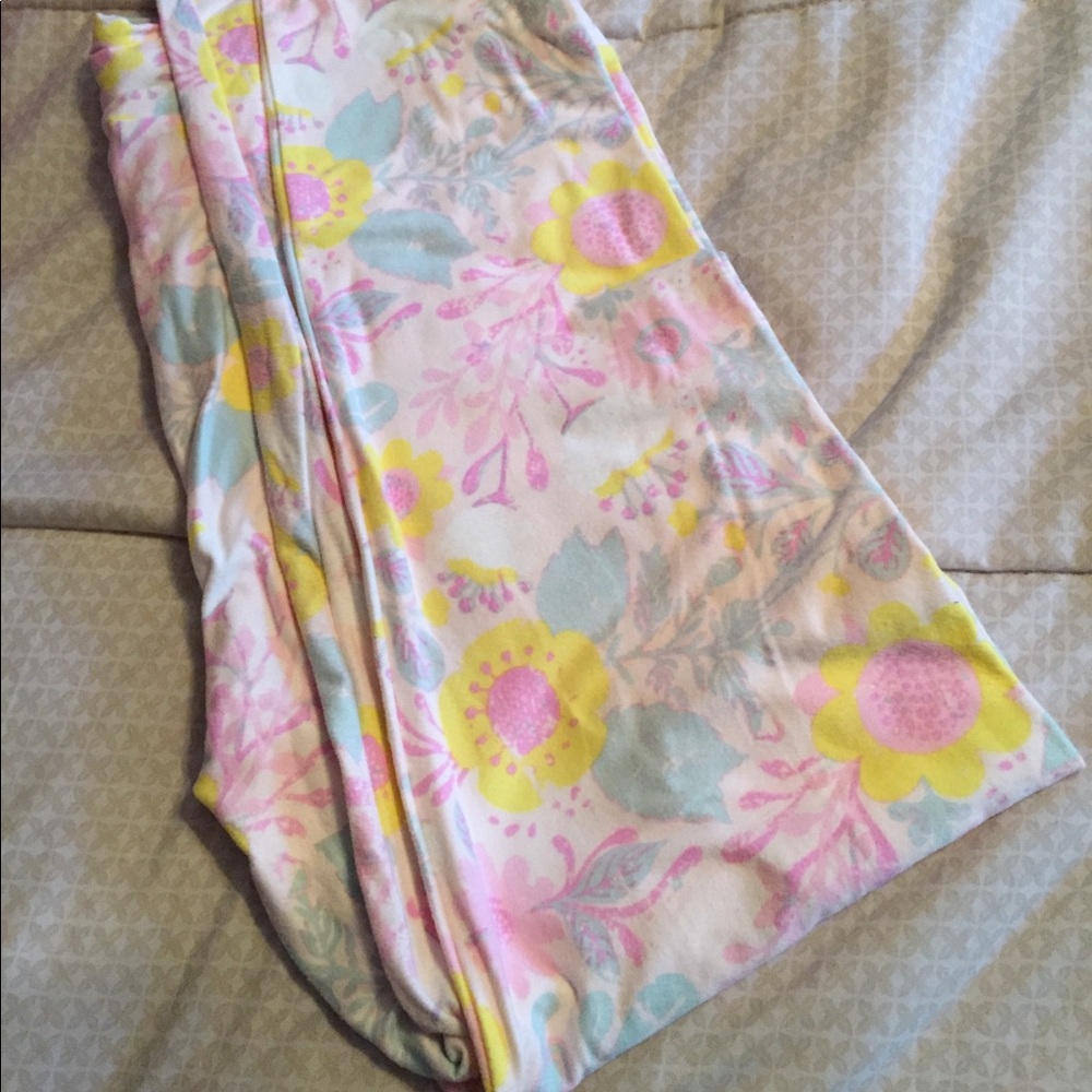 NWOT TC Lularoe leggings
