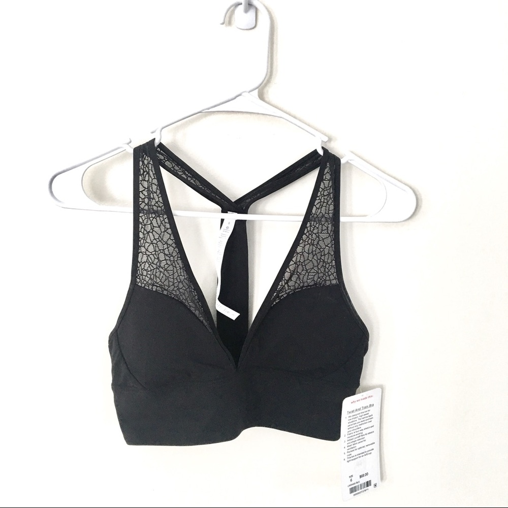 🆕 Twist and Train Lululemon Bra