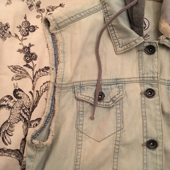 SOLD! - Picture 3 of 4