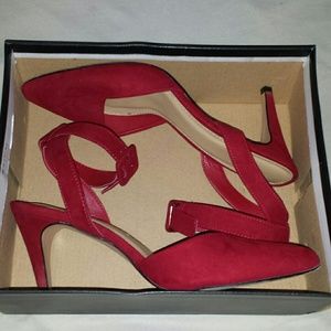 Red Heels, Forever 21