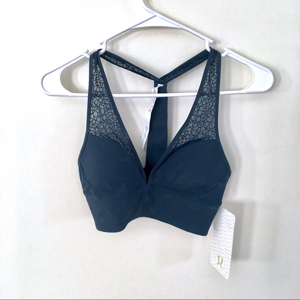 🆕 Twist and Train Lululemon Bra