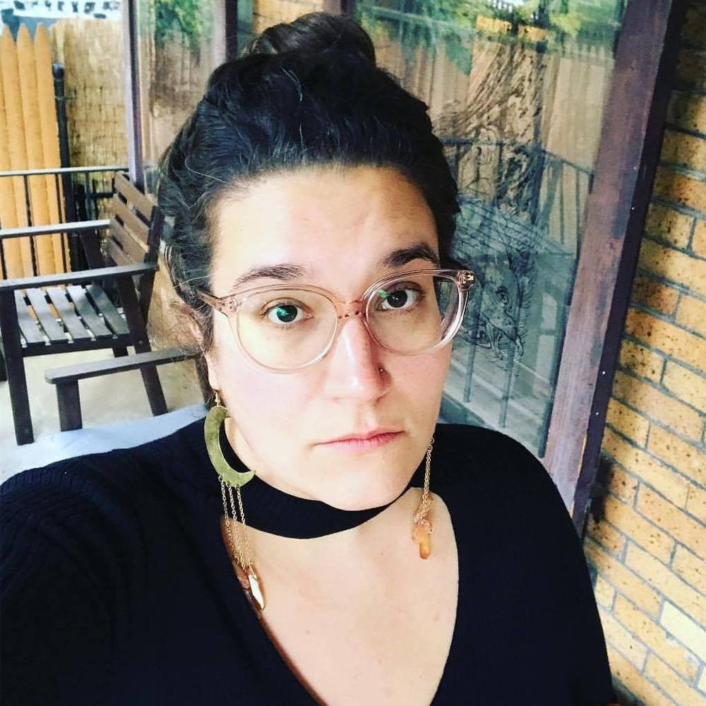 Meet your Posher, Carmen