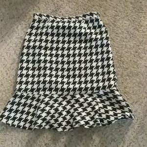 Houndstooth Skirt