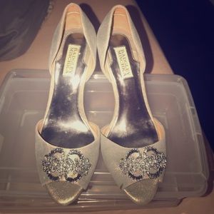 Silver open toe dressy heels