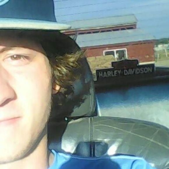 Meet your Posher, Riley - Picture 1 of 1