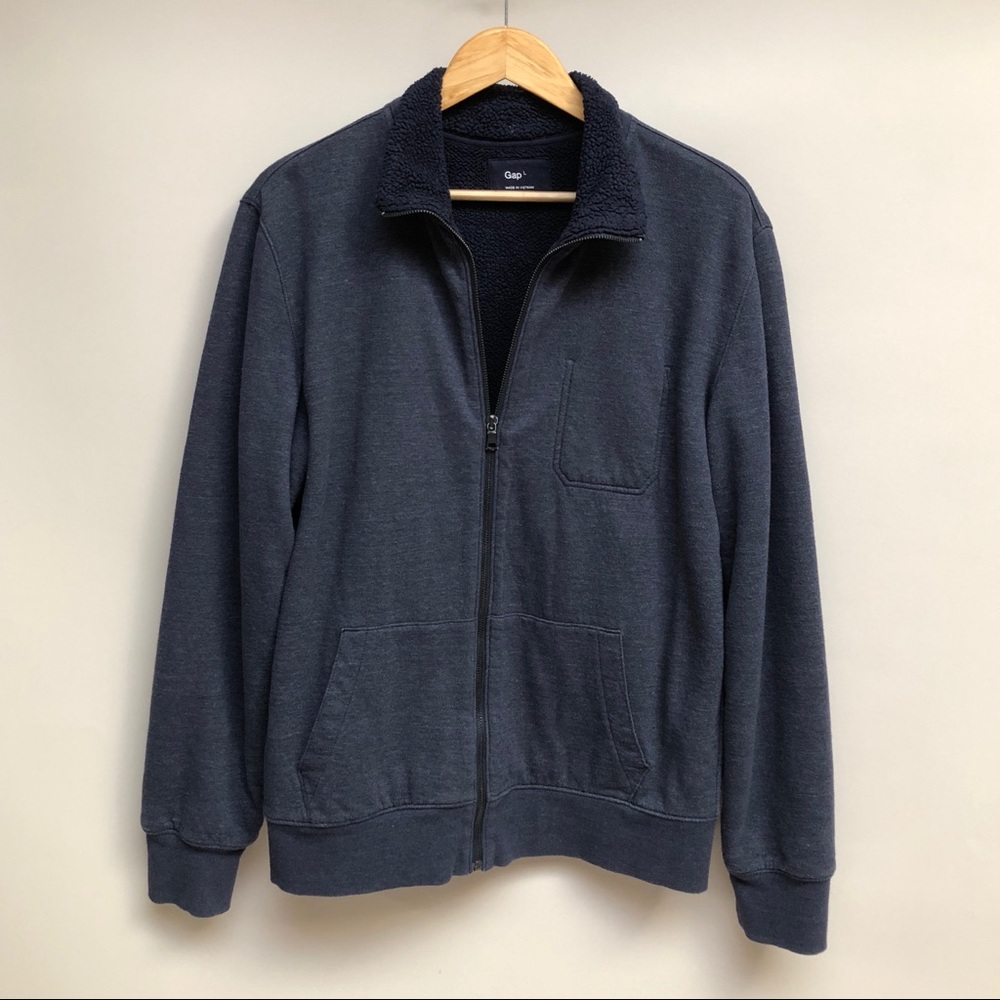 GAP NAVY SOFT SWEATER