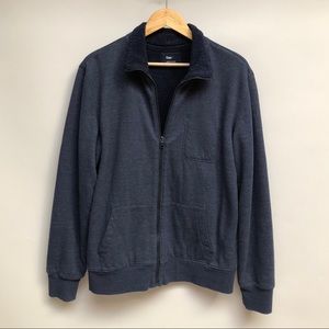 GAP NAVY SOFT SWEATER