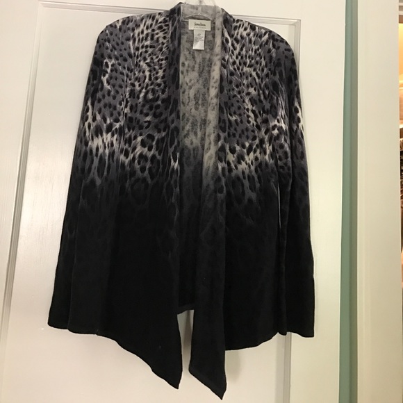 Black and white Neiman Marcus sweater - Picture 1 of 2