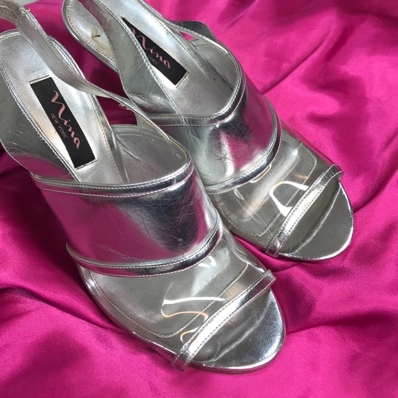 Clear metallic high heels - Picture 2 of 5