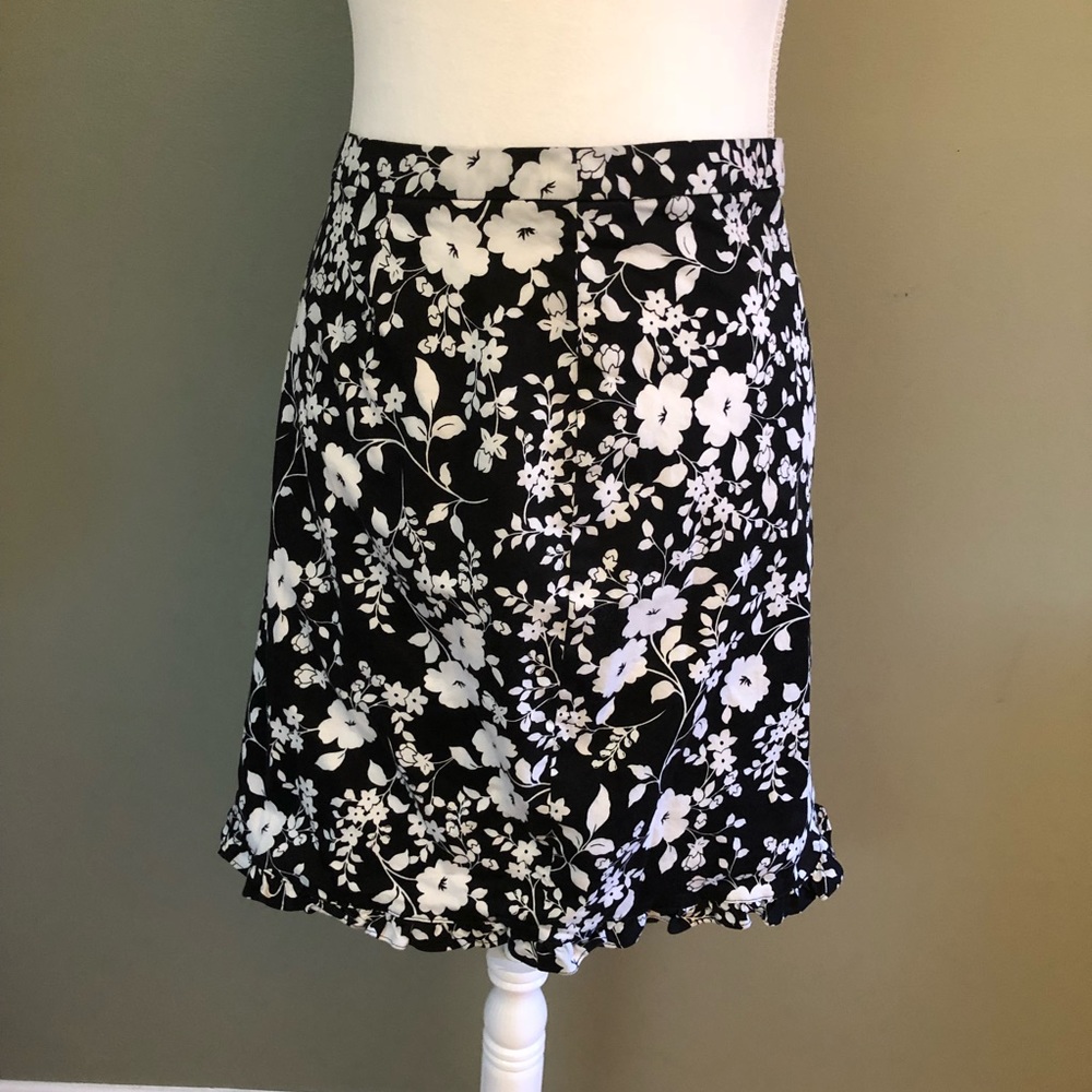 Willi Smith Black and White Floral Skirt