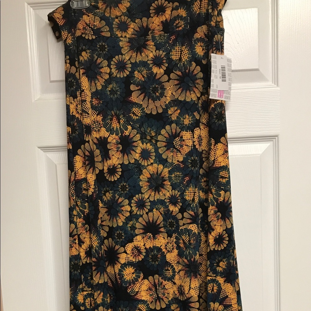 Lularoe Maxi M NWT