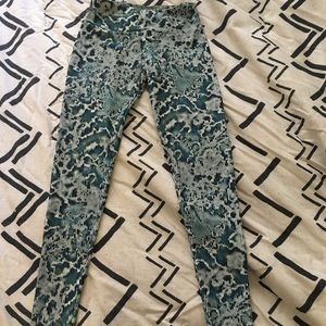 Onzie yoga leggings- 2 pairs!