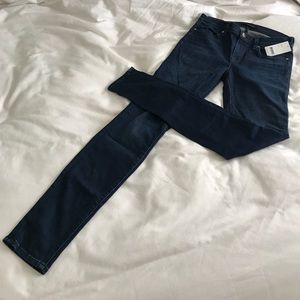 J Brand Super Skinny Mid-Rise Jeans Size 29