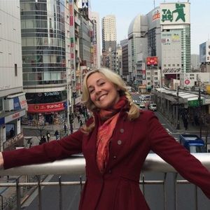 Thank you for checking out my closet 😻 xo Robyn