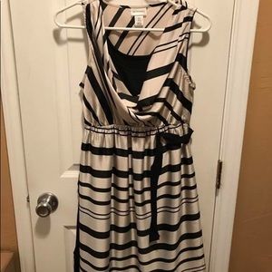 Motherhood Maternity Dress