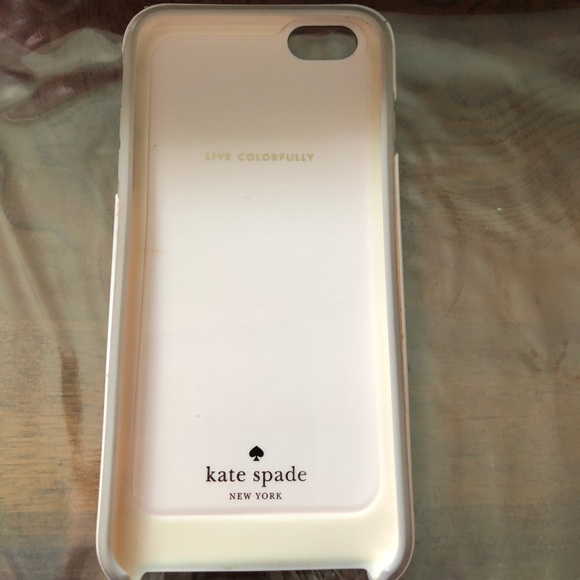 iPhone 6S Plus phone case. - Picture 2 of 2