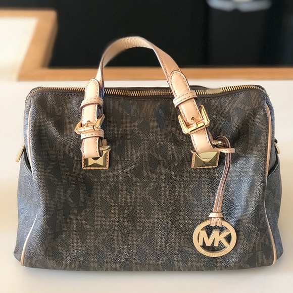 KORS Michael Kors Handbags - Michael kors purse