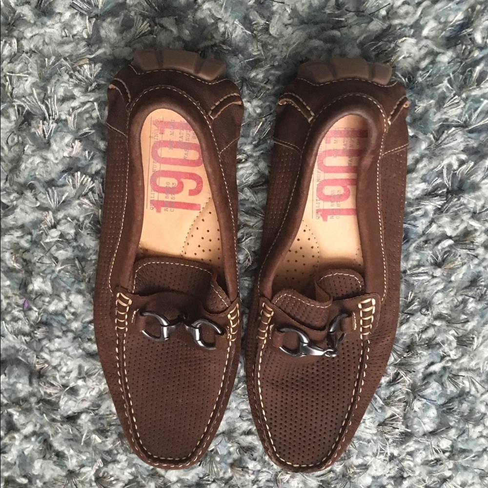Suede men's loafers