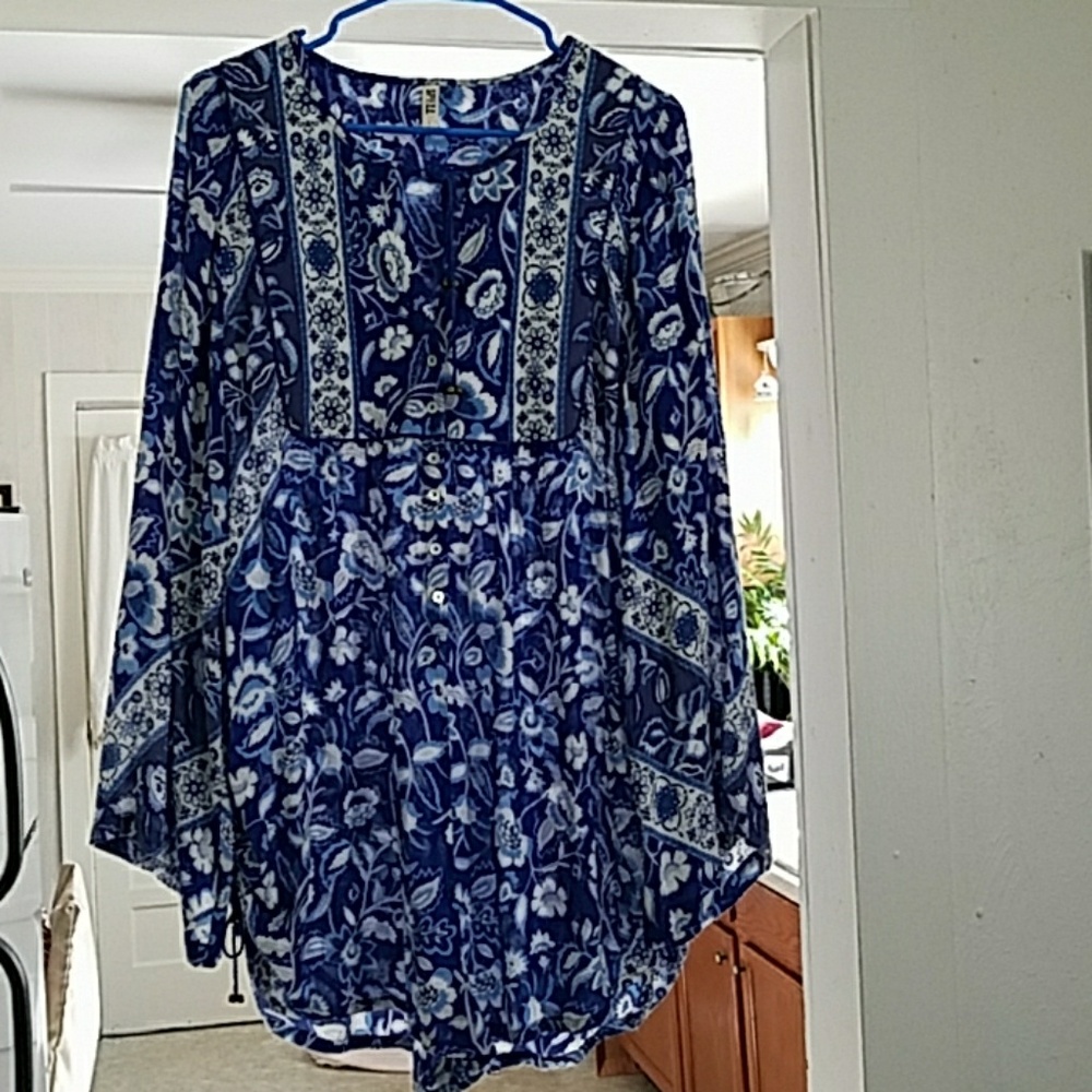 SPELL AND THE GYPSY BLUE FLORAL ROMPER